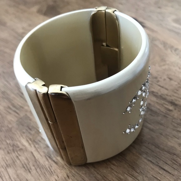 Authentic Chanel Resin Cuff Bracelet with Crystals - Picture 5 of 7